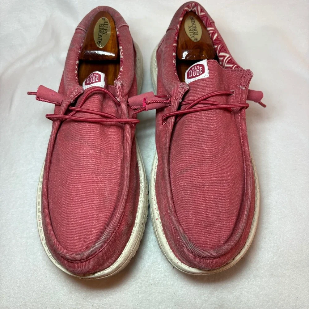 Hey Dude Wally Canvas Karanda Red Mens Size 10 Slip On Loafers